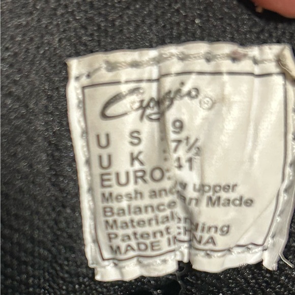 COPY - CAPEZIO jazz black dance shoes in like new condition size 7.5 - Picture 8 of 8